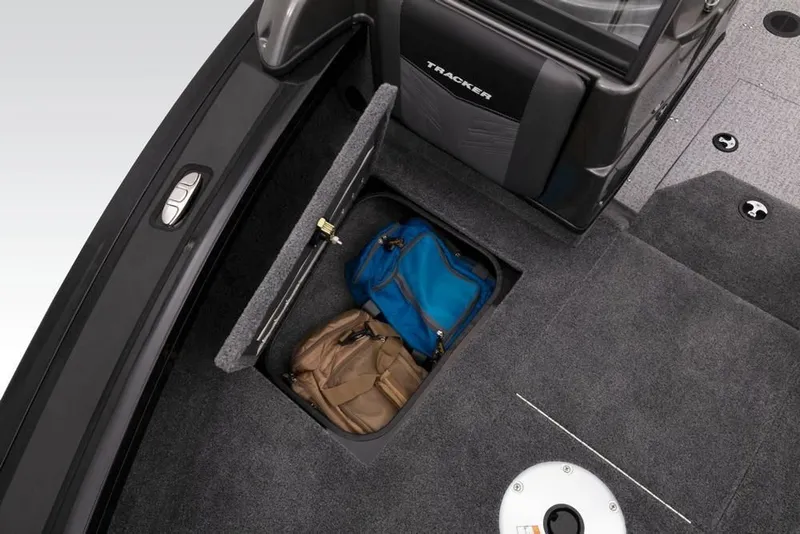 Slide: The Image of Tracker Targa V-18 WT 2021 - 59