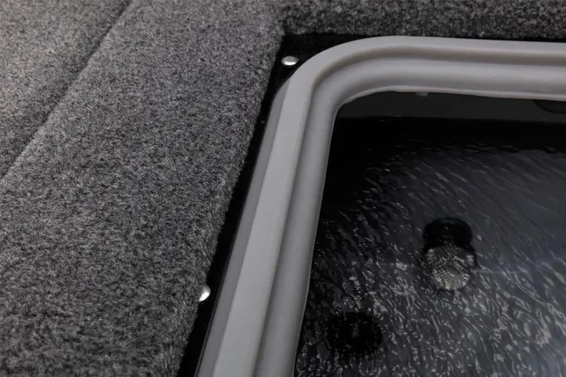 Slide: The Image of Tracker Targa V-18 WT 2021 - 60