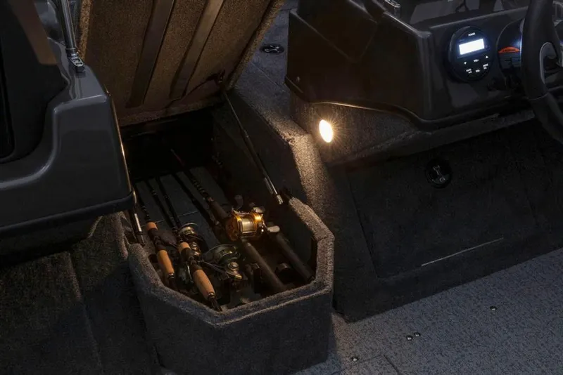 Slide: The Image of Tracker Targa V-18 WT 2021 - 66