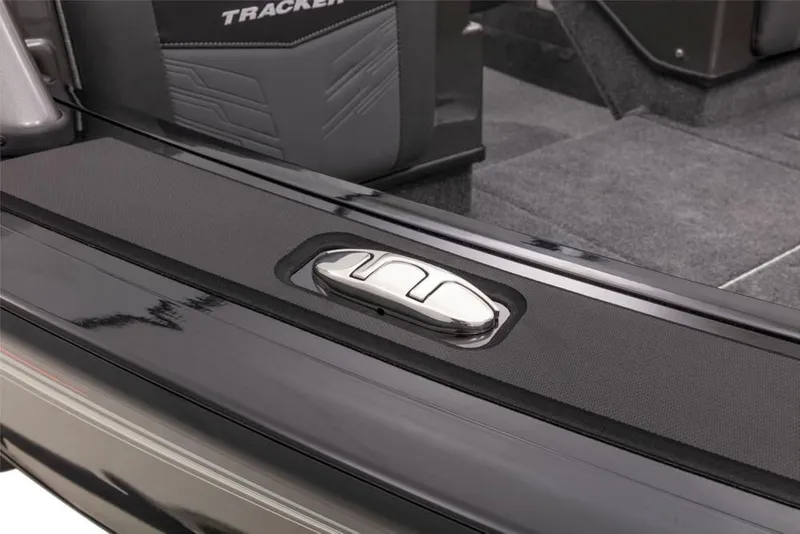 Slide: The Image of Tracker Targa V-18 WT 2021 - 95