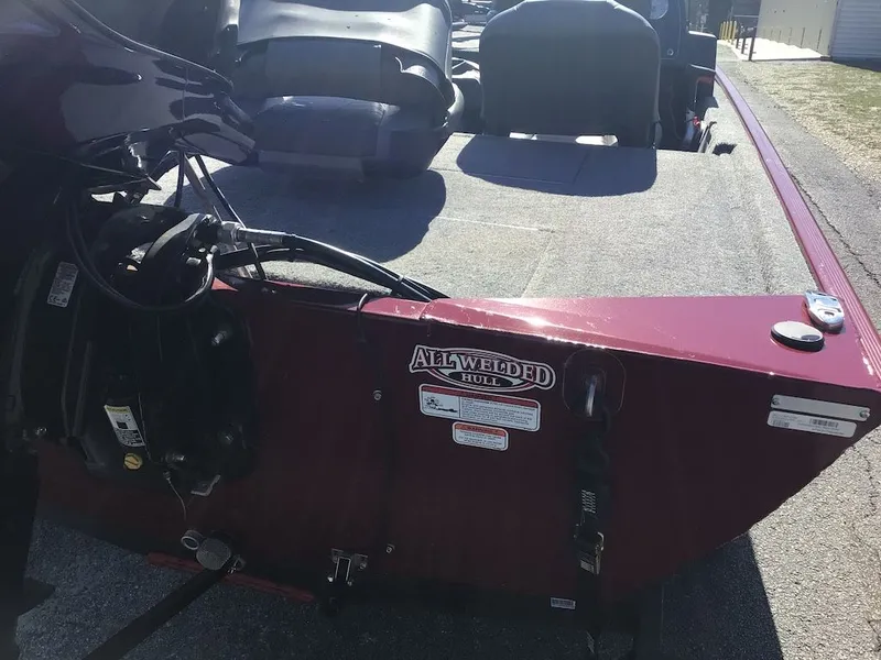 Slide: The Image of Bass Tracker Classic XL 2022 - 15