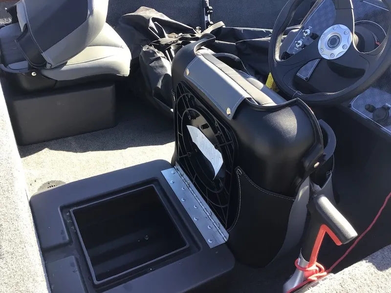 Slide: The Image of Bass Tracker Classic XL 2022 - 21