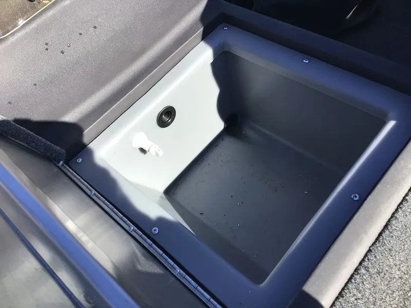 Slide: The Image of Bass Tracker Classic XL 2022 - 22