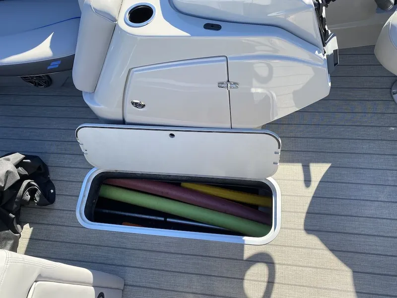 Slide: The Image of Starcraft SLS 3 Q DH 2023 - 14