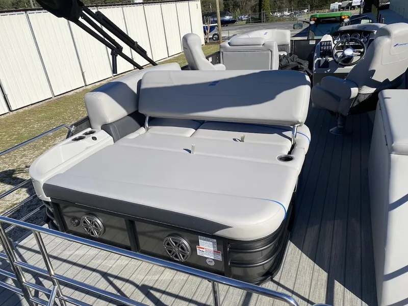 Slide: The Image of Starcraft SLS 3 Q DH 2023 - 18