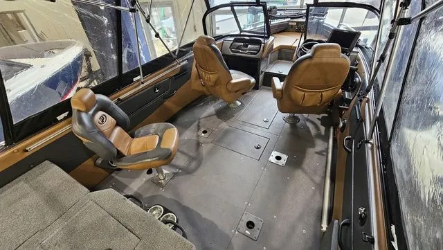 Slide: The Image of Princecraft Platinum SE 227 2019 - 10