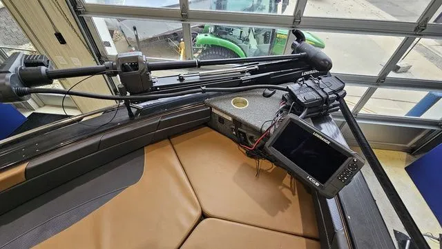 Slide: The Image of Princecraft Platinum SE 227 2019 - 18