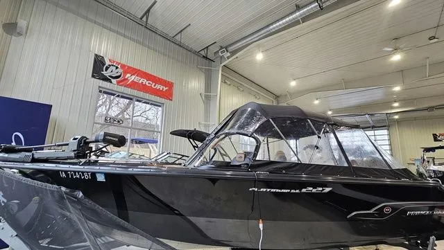 Slide: The Image of Princecraft Platinum SE 227 2019 - 4