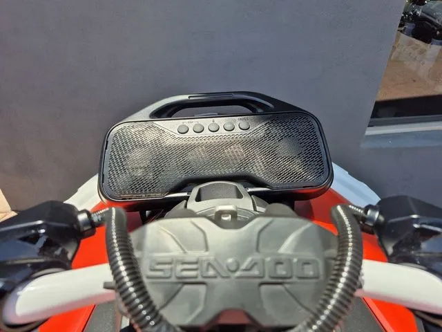 Slide: The Image of Sea-Doo Spark for 3 2026 - 24
