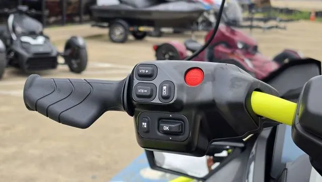 Slide: The Image of Sea-Doo Explorer Pro 2026 - 11
