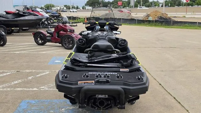 Slide: The Image of Sea-Doo Explorer Pro 2026 - 13