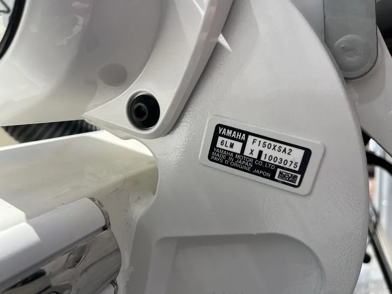 Slide: The Image of Cobia 245 Center Console 2026 - 9