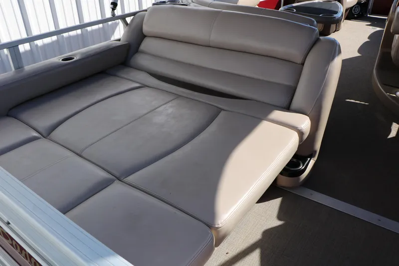 Slide: The Image of Luxurious seating on 2014 Regency Party Barge 254 XP3 pontoon boat. - 28