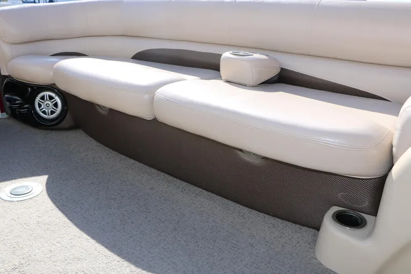 Slide: The Image of Luxurious seating on 2014 Regency Party Barge 254 XP3 pontoon boat. - 41