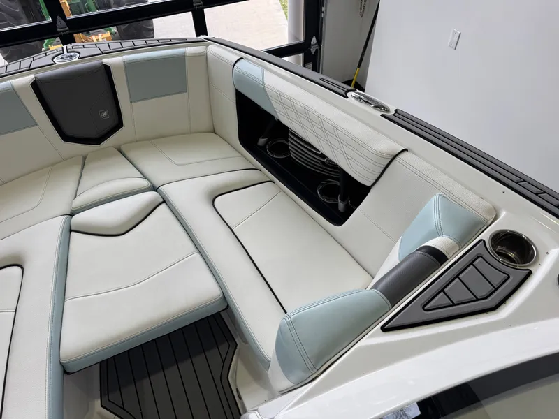 Slide: The Image of Nautique Super Air Nautique G23 2019 - 16