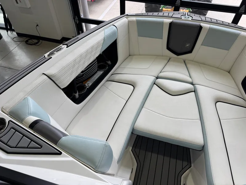 Slide: The Image of Nautique Super Air Nautique G23 2019 - 17