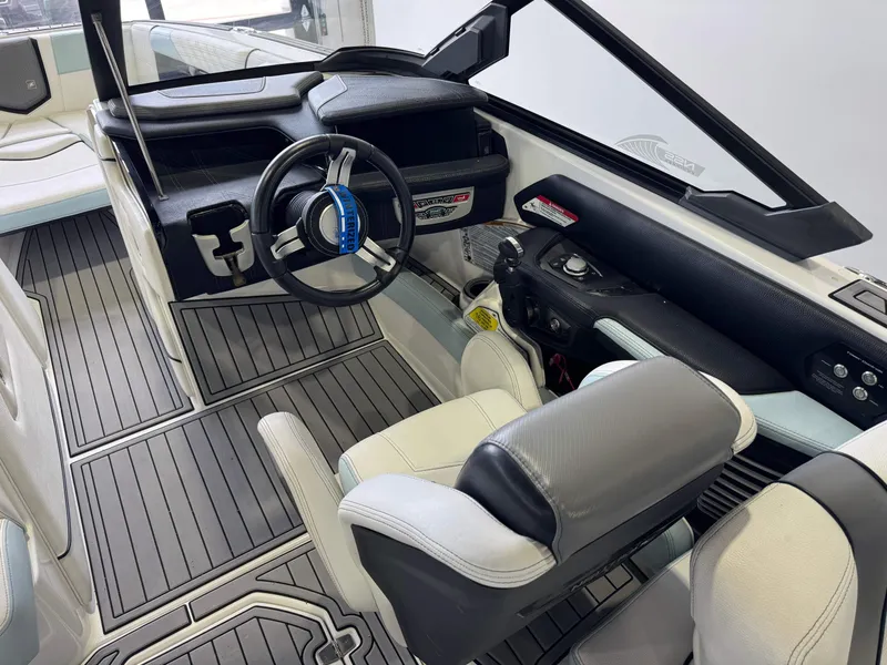 Slide: The Image of Nautique Super Air Nautique G23 2019 - 22