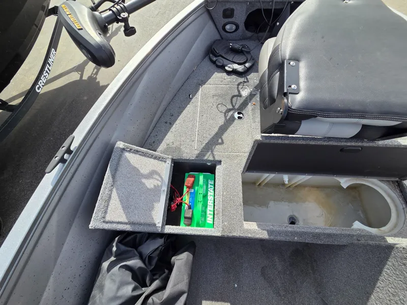 Slide: The Image of Crestliner 1600 Vision 2018 - 21