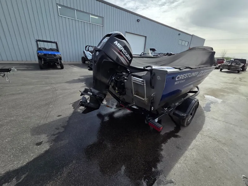 Slide: The Image of Crestliner 1600 Vision 2018 - 3