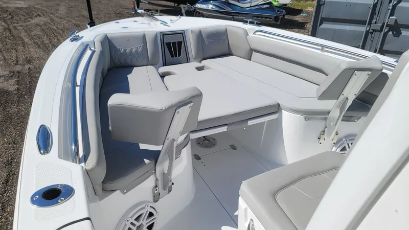 Slide: The Image of Wellcraft 223 Fisherman 2026 - 18