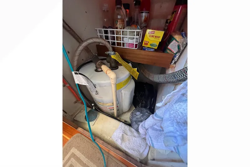 Slide: The Image of ComNav 1101 Autopilot system on 1993 Nordic Tug 26 boat dashboard. - 40