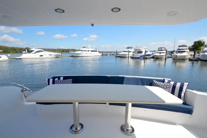Slide: The Image of Hatteras 64 Motor Yacht 2006 - 7
