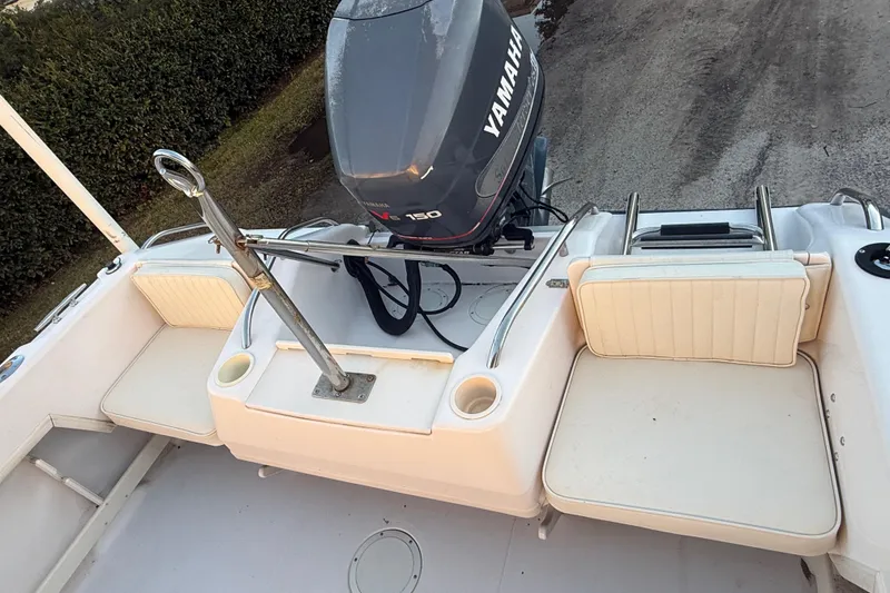 Slide: The Image of 1997 Grady-White Tournament 192 boat with Yamaha V150 outboard motor. - 12