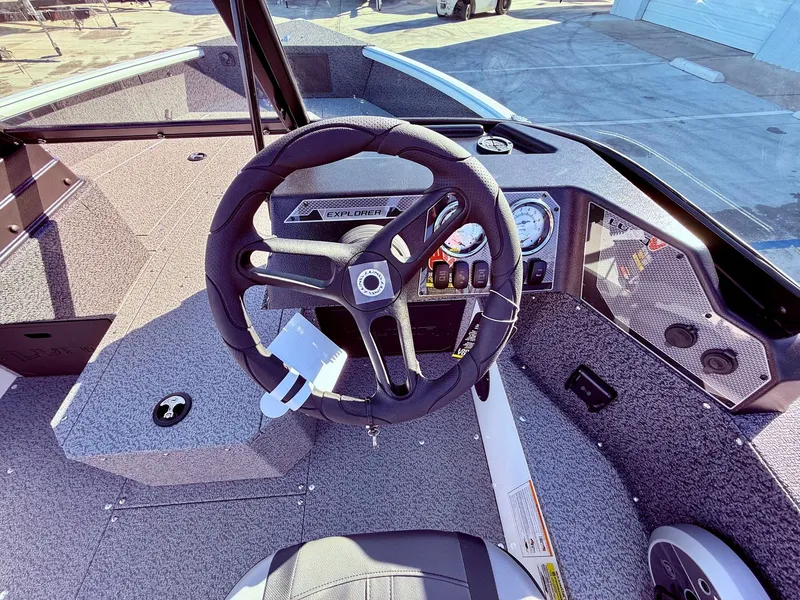 Slide: The Image of Lund Explorer 1800 Sport w/ 115HP Mercury! 2026 - 9