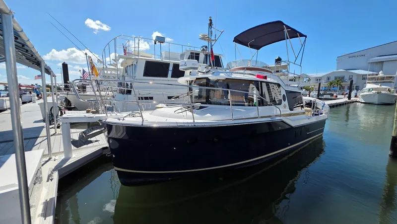 The Image of Ranger Tug 29-CB 2019 - undefined