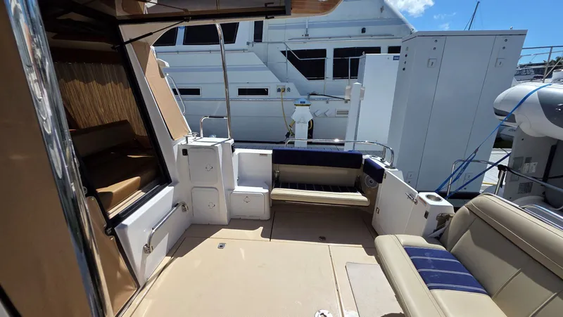 Slide: The Image of Ranger Tug 29-CB 2019 - 10