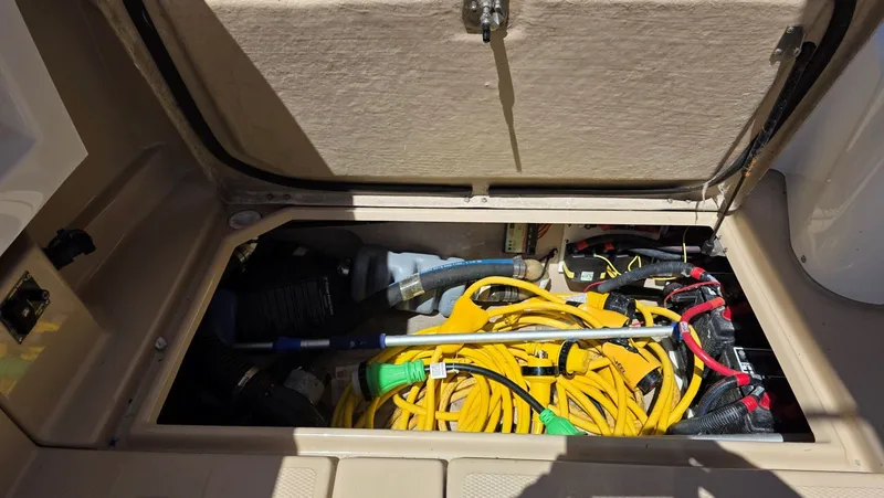 Slide: The Image of Ranger Tug 29-CB 2019 - 20