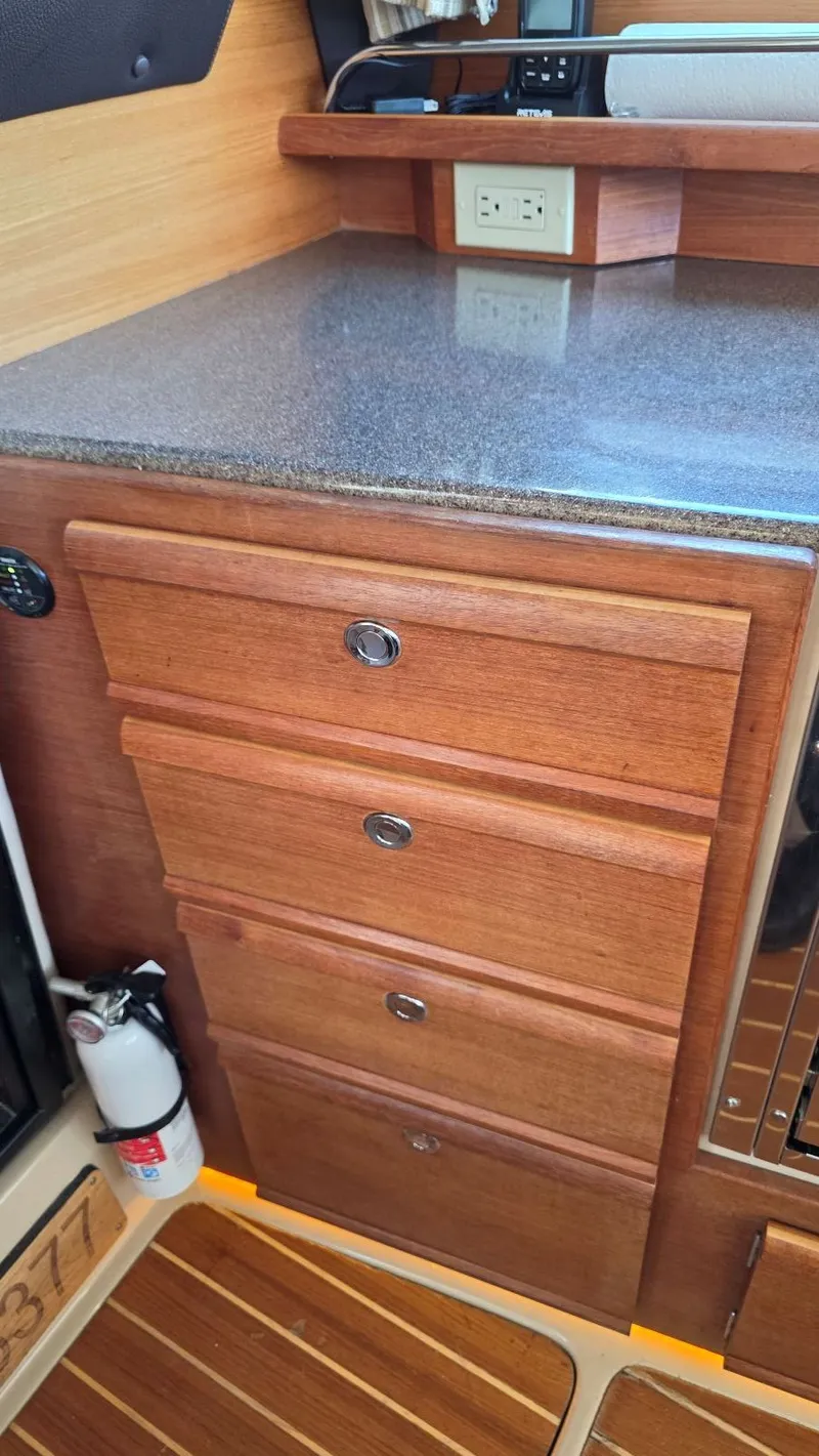 Slide: The Image of Ranger Tug 29-CB 2019 - 47