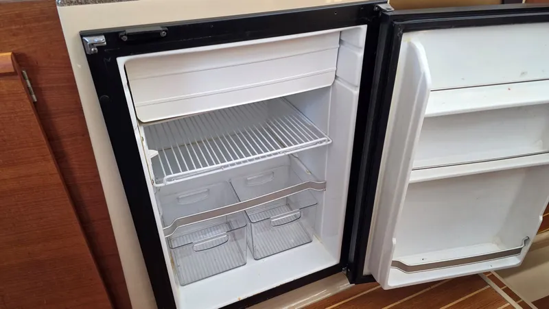 Slide: The Image of Ranger Tug 29-CB 2019 - 51