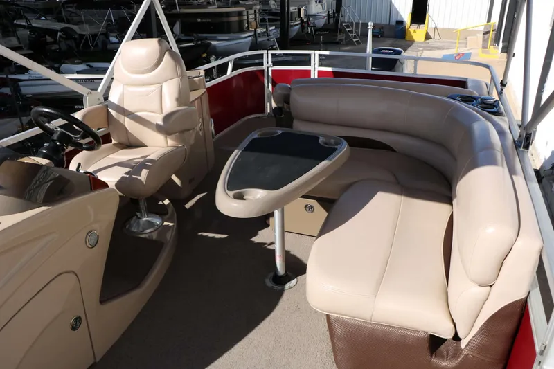 Slide: The Image of Sun Tracker Regency Party Barge 254 Xp3 2014 - 51