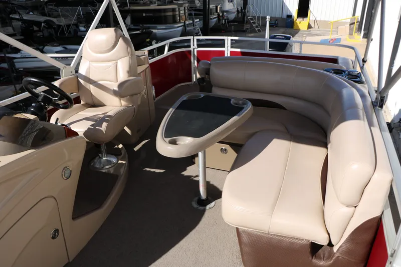 Slide: The Image of Sun Tracker Regency Party Barge 254 Xp3 2014 - 51