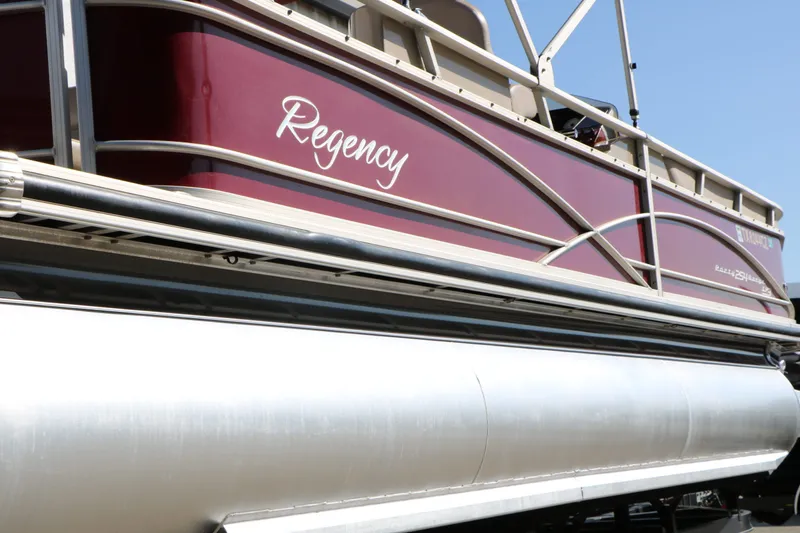Slide: The Image of 2014 Sun Tracker Regency Party Barge 254 Xp3 pontoon boat. - 7