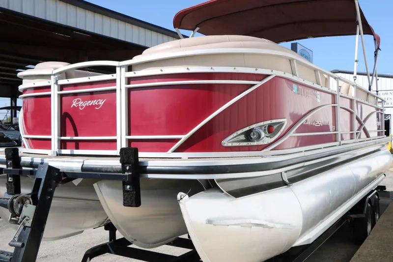 Slide: The Image of Sun Tracker Regency Party Barge 254 Xp3 2014 - 11