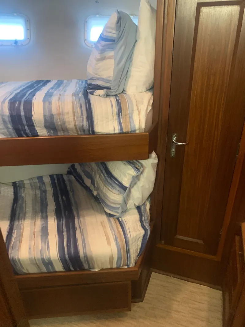 Slide: The Image of Hatteras 53 Extended Deckhouse Motor Yacht 1984 - 113