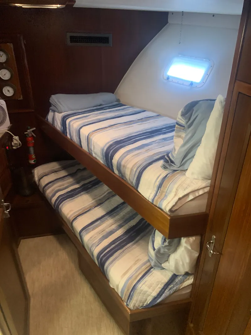 Slide: The Image of Hatteras 53 Extended Deckhouse Motor Yacht 1984 - 115