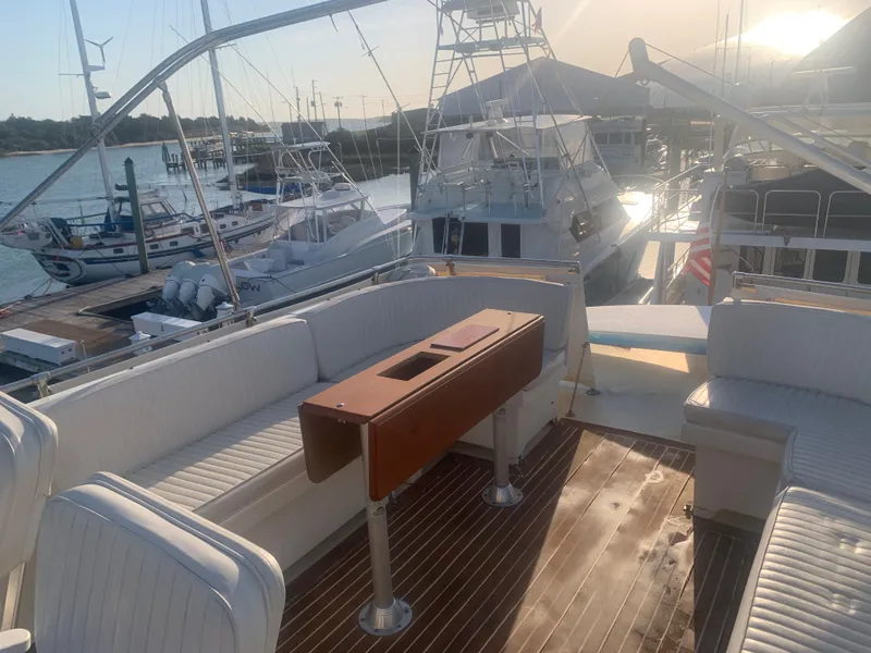 Slide: The Image of Hatteras 53 Extended Deckhouse Motor Yacht 1984 - 134