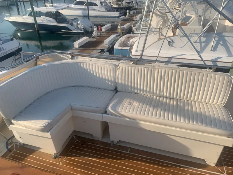 Slide: The Image of Hatteras 53 Extended Deckhouse Motor Yacht 1984 - 138