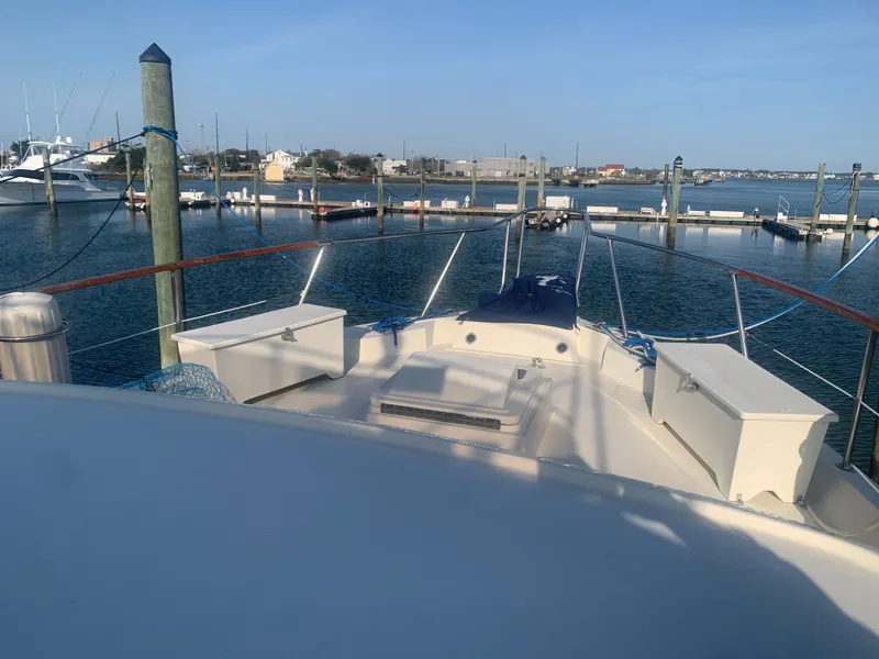 Slide: The Image of Hatteras 53 Extended Deckhouse Motor Yacht 1984 - 163