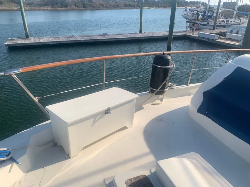 Slide: The Image of Hatteras 53 Extended Deckhouse Motor Yacht 1984 - 168