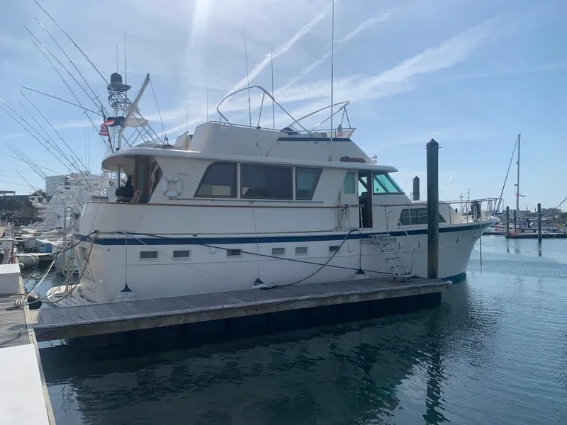 Slide: The Image of Hatteras 53 Extended Deckhouse Motor Yacht 1984 - 180