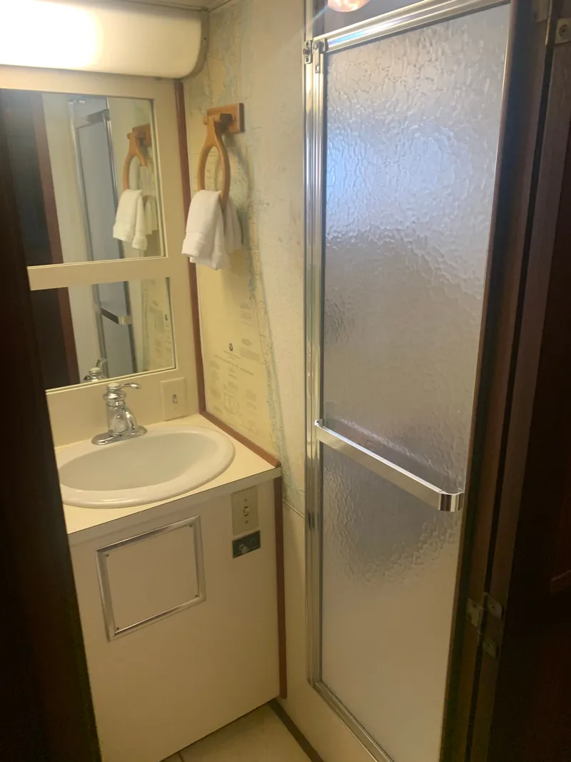 Slide: The Image of Hatteras 53 Extended Deckhouse Motor Yacht 1984 - 50