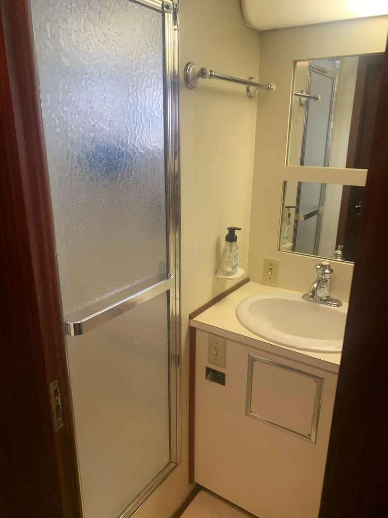 Slide: The Image of Hatteras 53 Extended Deckhouse Motor Yacht 1984 - 55