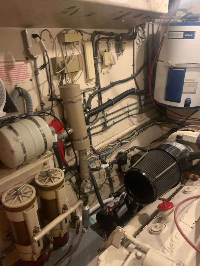 Slide: The Image of Hatteras 53 Extended Deckhouse Motor Yacht 1984 - 86