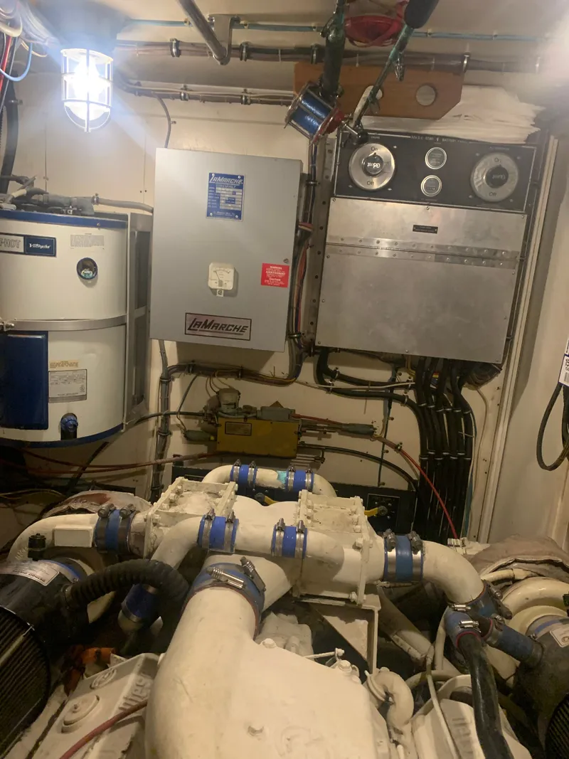 Slide: The Image of Hatteras 53 Extended Deckhouse Motor Yacht 1984 - 87