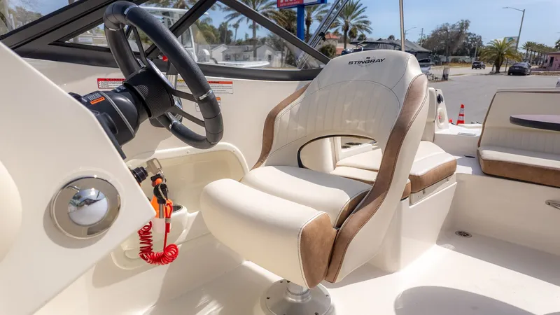 Slide: The Image of Stingray 211 DC 2023 - 23