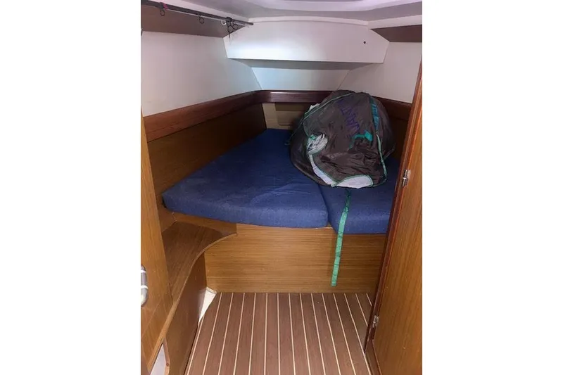 Slide: The Image of Cozy cabin interior of 2007 Jeanneau Sun Odyssey 42 DS sailboat. - 58
